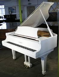 Yamaha Clavinova CLP-765GP WHITE OR BLACK PIANO