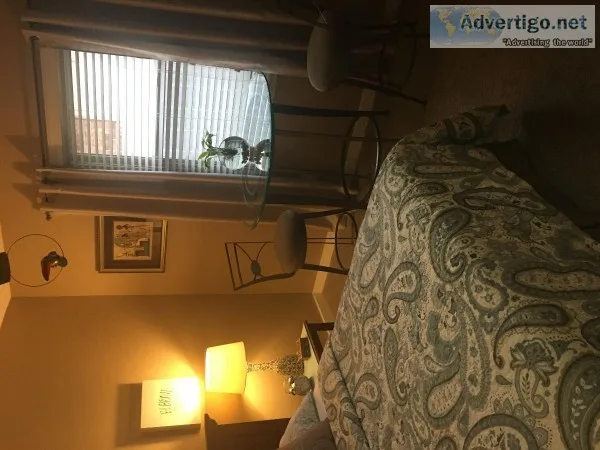 400. Furnished room for rent