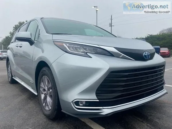 2021 Toyota Sienna LE