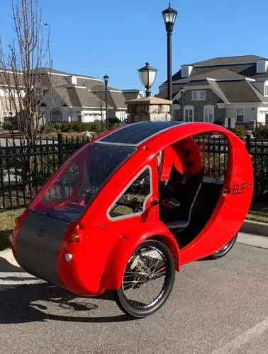 ELF E-Bike with 2 seats solar roof and cab