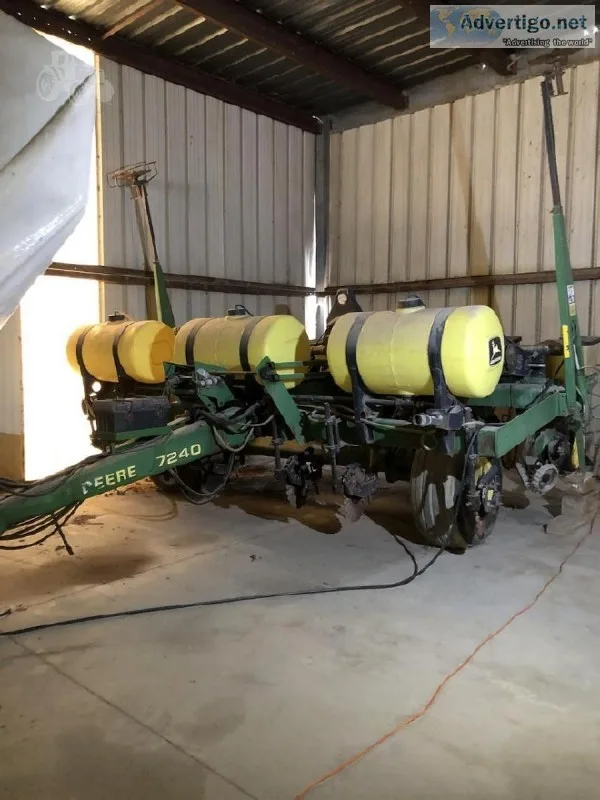 John Deere 7240 No-Till Planter For Sale In Ashley Michigan 4880