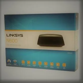 Linksys N600 Dual Band Wi-Fi Wireless Router Good Quality JUST 6