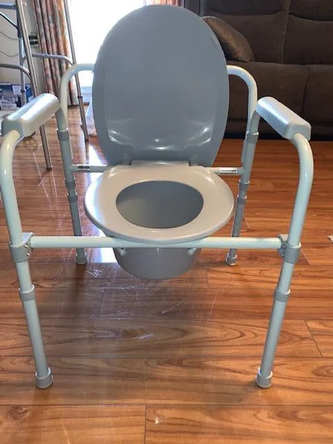 PORTABLE TOILET