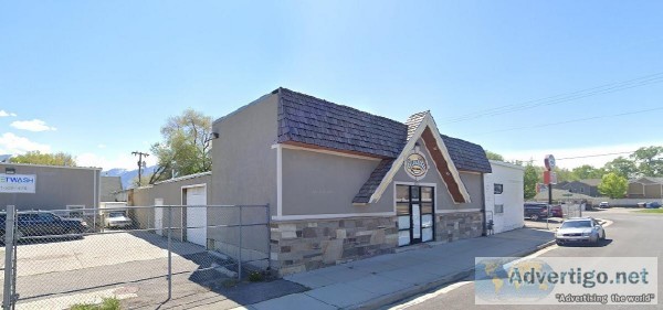 3283 S 400 E - RetailWarehouse in South Salt Lake