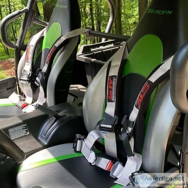 Racing harnesses