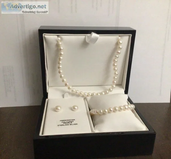 7-8mm White Freshwater Pearl Necklace Bracelet and Earrings