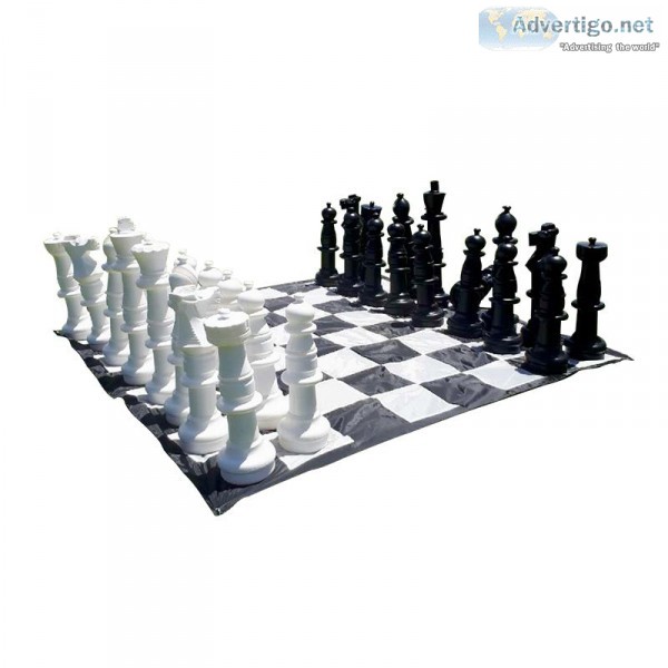 Gigantic Chess