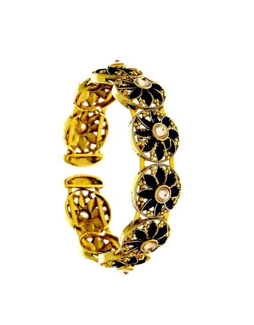 An Extremely Beautiful Collection of Kangan Design for Women onl