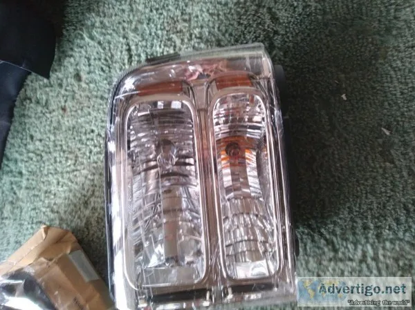 05-07 Ford Headlight
