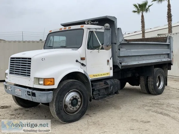 1990 INTERNATIONAL 4900 BOBTAIL DUMP TRUCK 82402211