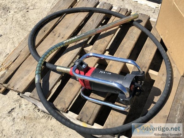 (2) UNUSED MUSTANG CV3500 CONCRETE VIBRATOR