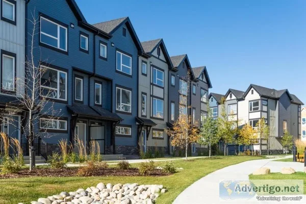 16 Evanscrest Park NW  102 Calgary AB T3R 1V5