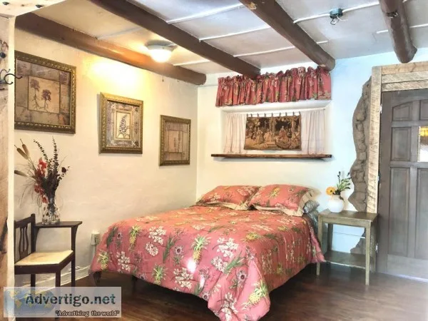 Adobe Grande-Del Norte Colorado House for Rent