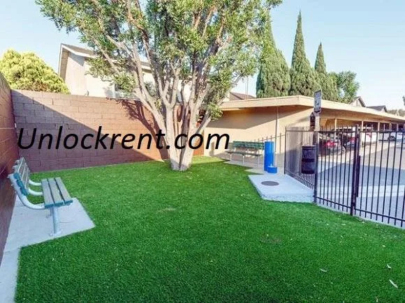 1bed 1 bath Eastside (Costa Mesa)