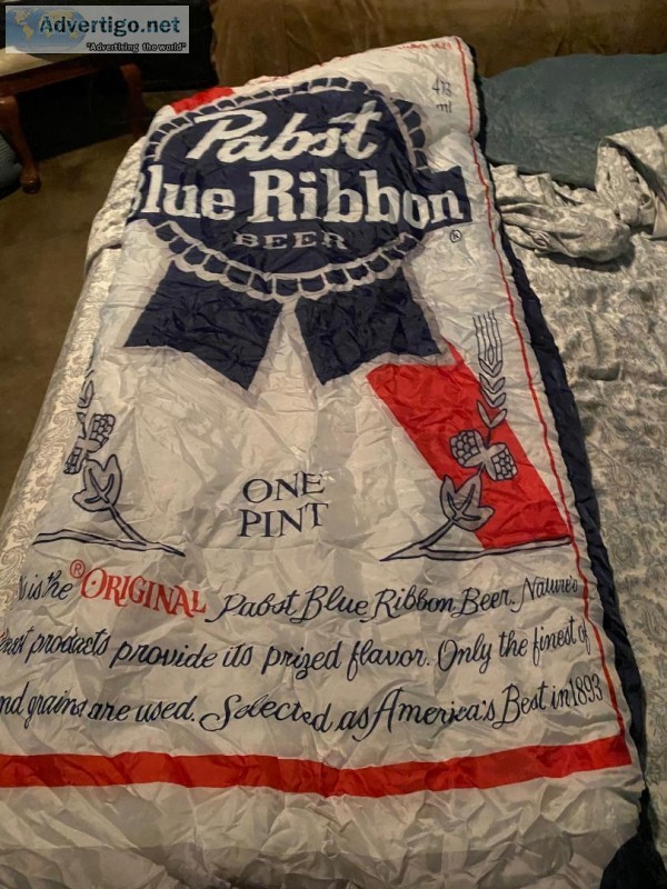 PABST BLUE RIBBON ( COLLECTIABLE) SLEEPING BAG