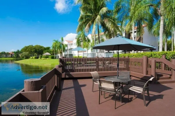 Great Spacious apartment with a partial view