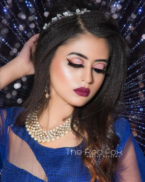 Best makeup courses in Delhi.
