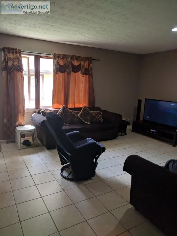 Spacious and Remodeled 3Bed 1.5Bath Near UNL City Campus
