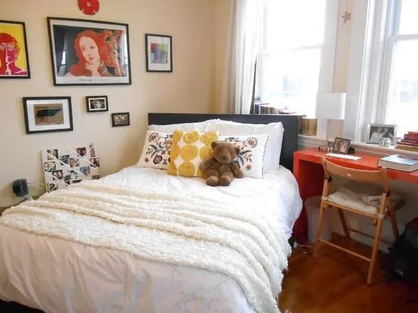 BEAUTIFULLY-UPDATED Urban Rental Apartments
