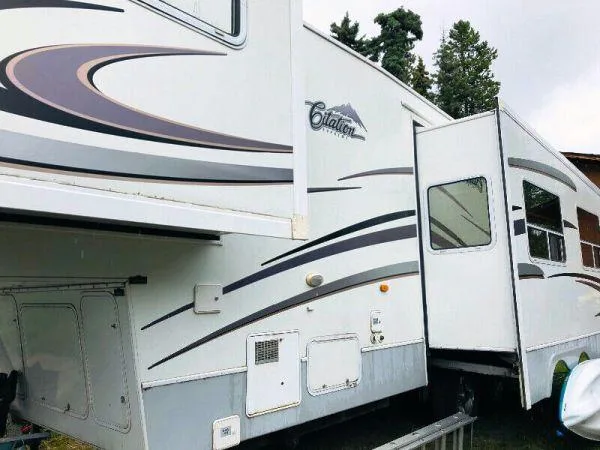 2007 Thor Citation Supreme 295RLS For Sale In Whitehorse Yukon C