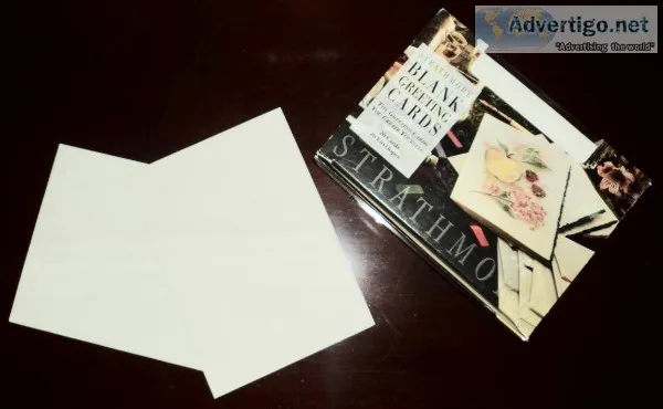 New - 33 boxes of 20 Cards and 20 envelopes in each box of Strat
