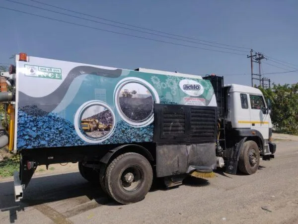 Road Sweeping Machine Suppliers and Manufacturers in India  Spee