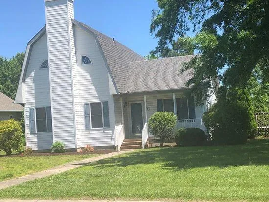 BEAUTIFUL UPDATED HOUSE FOR RENT