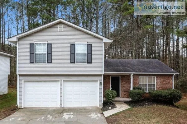 652 Kilkenny Cir Lithonia GA 30058