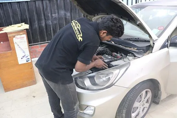 Ceramic coating services in Thoraipakkam
