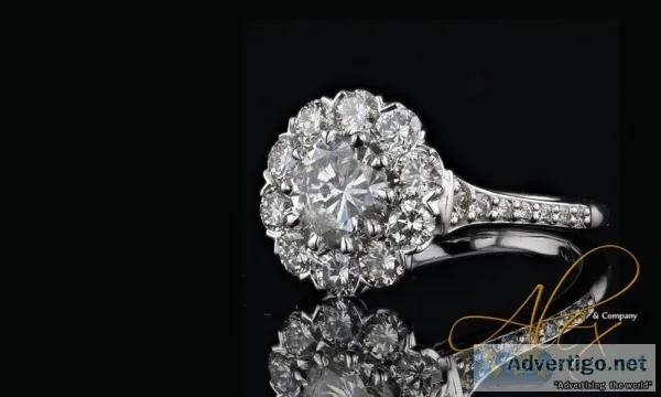 18k White Gold Marquise Diamond Engagement Ring