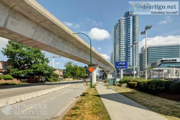 Vancouver Westside 2 Bed Condo w Balcony and Views  Marine Gatew