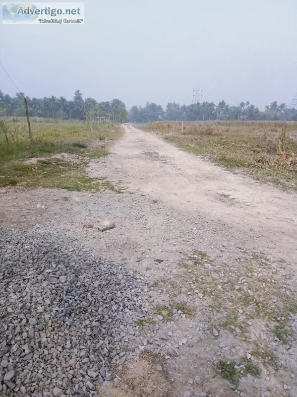 land are available near pailan only 120000