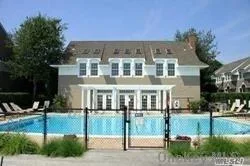 ID (CAR) Beautiful 1 Bedroom Fully Furnished Triplex Condo With 