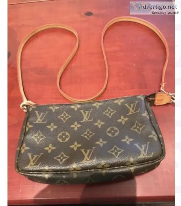 Louis vuitton authentic handbag