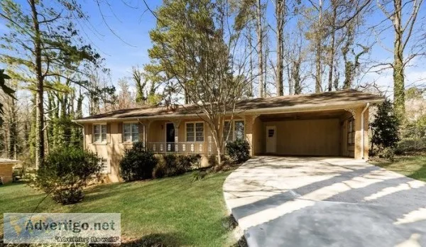 1423 Mohawk Dr NW Lawrenceville GA 30043