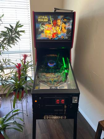 Pjnball machine-star wars pinball 2000 - $