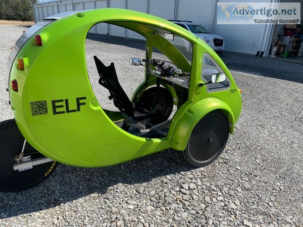 ELF Solar E-Bike with 2 seats