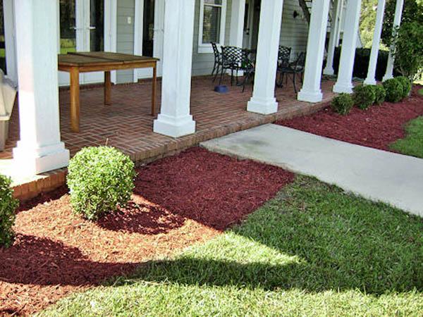 The Lawn Johns Provides Flowerbed Weed Control Tallahassee