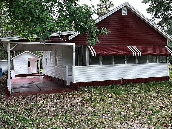 Scenic Enterprise Fl Home with Additional Lot and Building