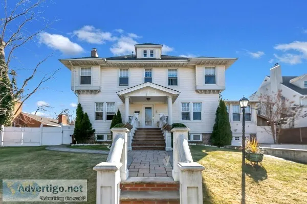 (IDDICA3) Beechhurst Colonial 1 Fam With CO For 2 Fam