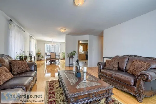 Spacious coproperty for sale Nouveau Bordeaux area Montreal