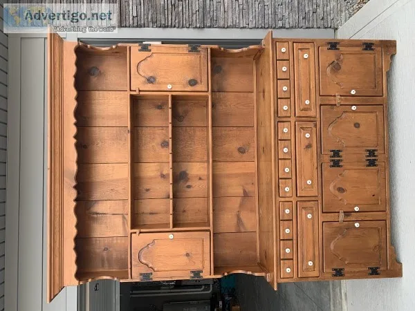 Habersham spoon hutch