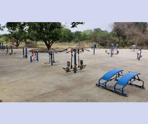 Open gym equipment