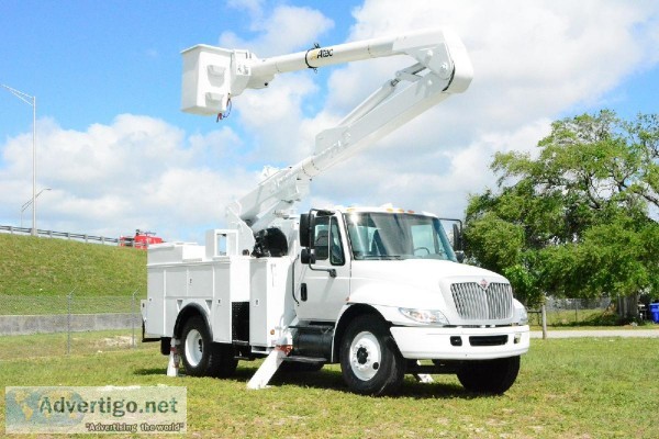 2006 International 4300 47ft Altec Bucket Truck