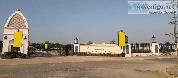 Buy DLF Garden City independent floor. Call 9711836846