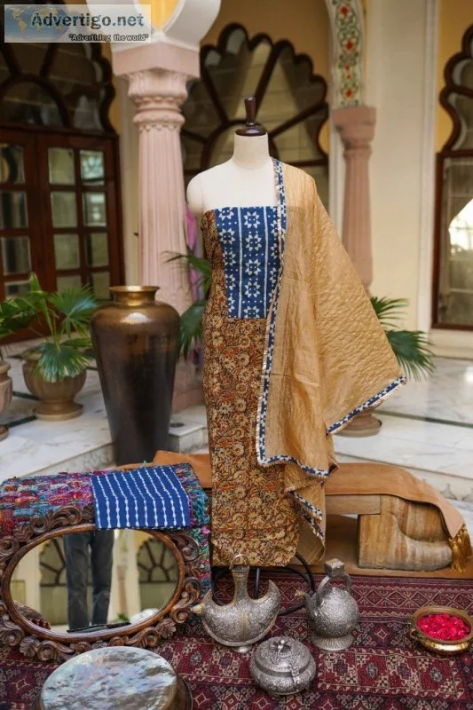 Royal female suits at a reasonable price