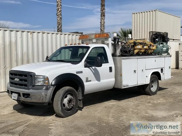 2006 FORD F550 SERVICE TRUCK 70302212