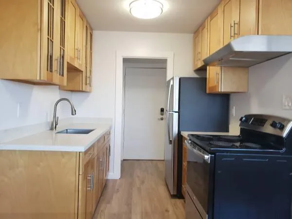 beautiful and modern unit