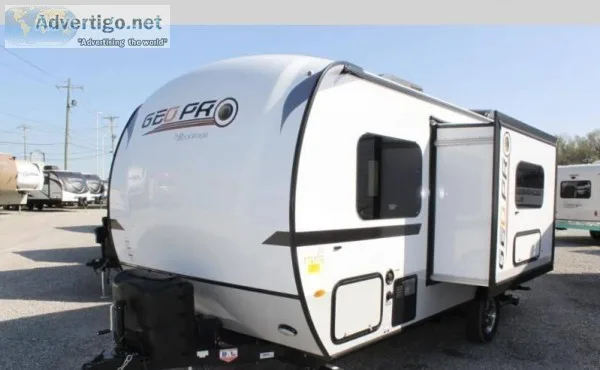 Like New 2018 Forest River Rockwood Geo Pro wslide