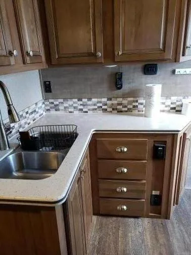 2018 Rockwood Signature Ultalite 5th wheel